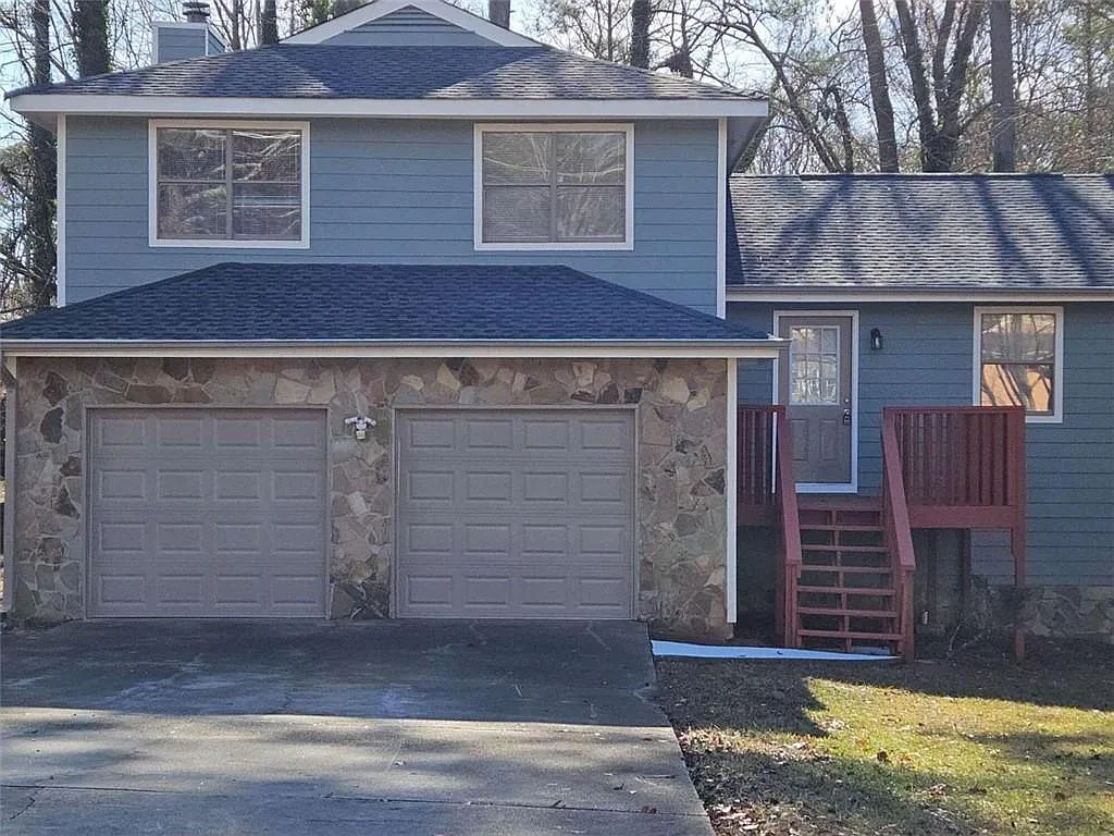 4321 Sebring Walk photo 1