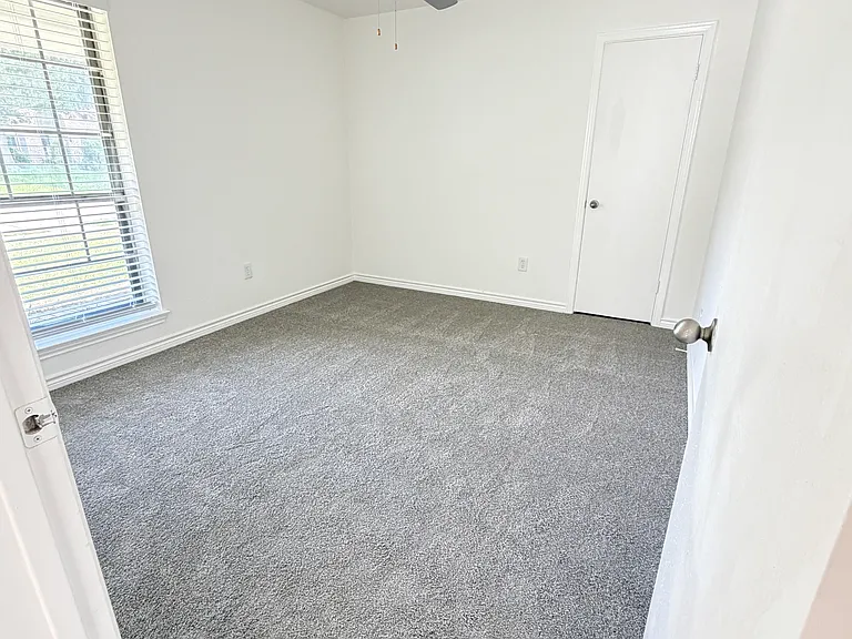 2946 Las Campanas Dr — Photo 18