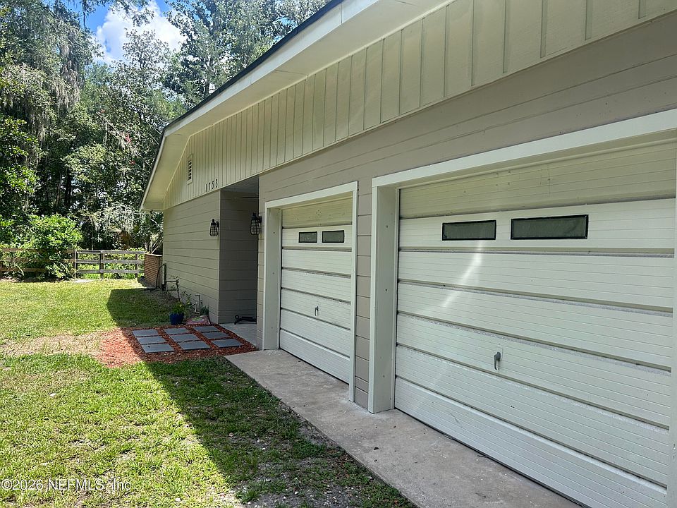 2nd image of 1753 JORK Road