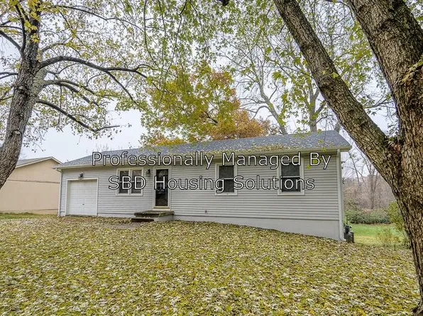 1617 N Emery St, Independence, MO 64050