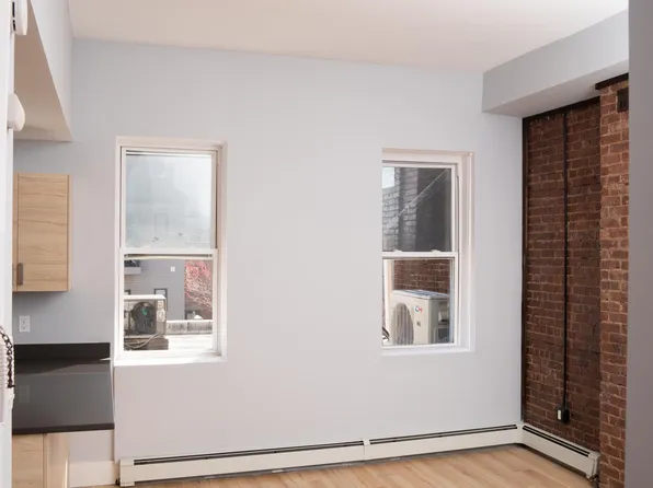 330 Palisade Avenue image 3 of 9