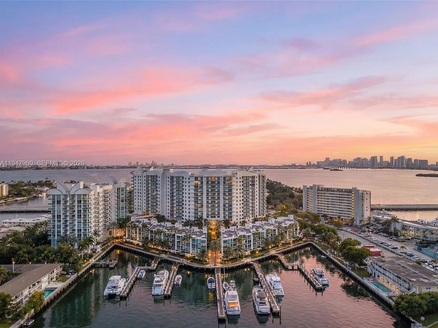 360 Condo C — Photo 1