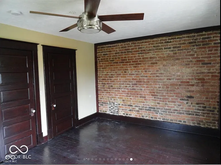 1841 N Talbott St — Photo 9