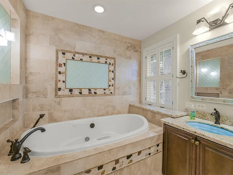 14915 Chadbourne Dr — Photo 30