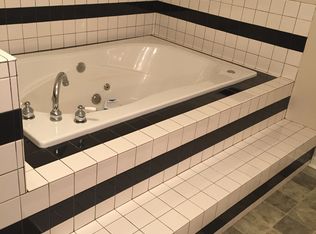 3745 Sandy Ford Rd, Hickory, NC 28602