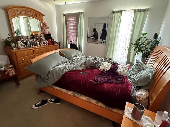 3rd image of 717 Cassie Marie Ct