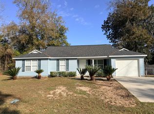 101 J R Milton Rd, Crawfordville, FL 32327