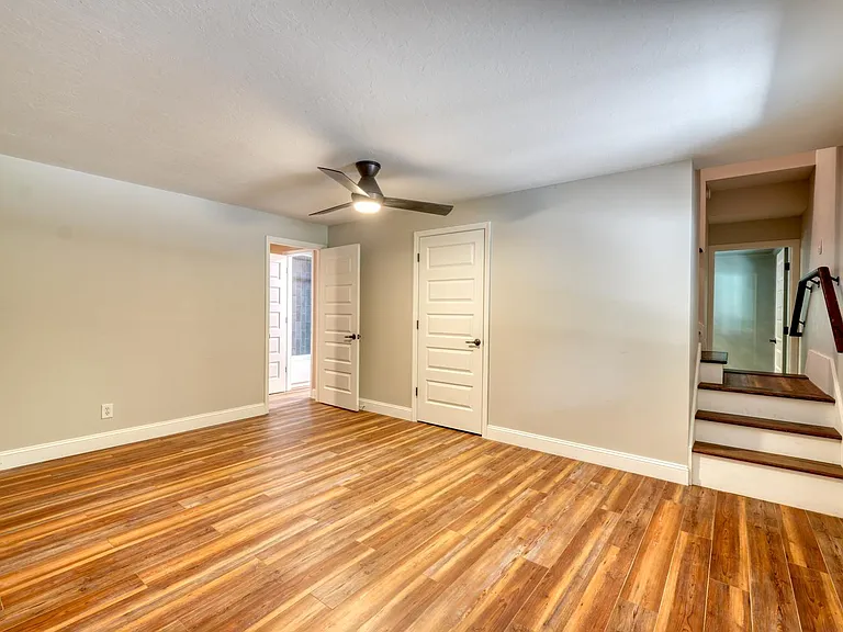 45 Mountain Stream Rd — Photo 13