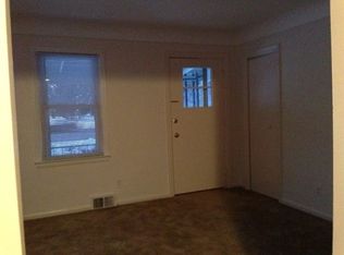 1087 E Forteen Mile Rd, Clawson, MI 48017