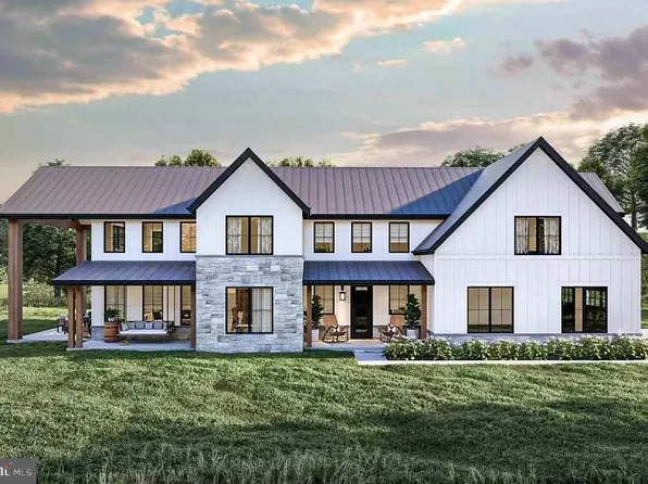 278 Fireline Rd, Kintnersville, PA 18930