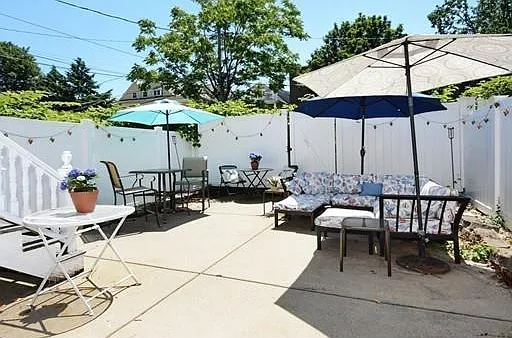 831 E 3rd St — Photo 12