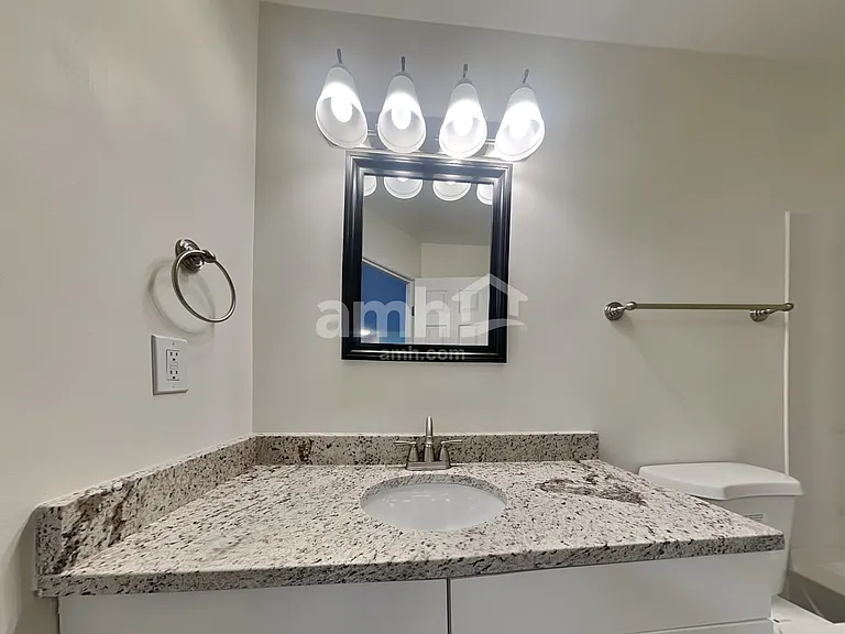1253 Summerlake Dr — Photo 16