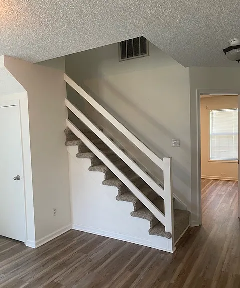 137 Village Ct #1 — Photo 17