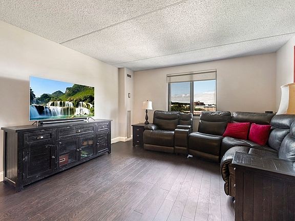 5th image of 20-30 Daniels St #510