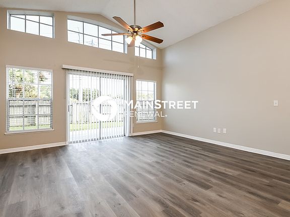 4th image of 170 Sunridge Woods Ct