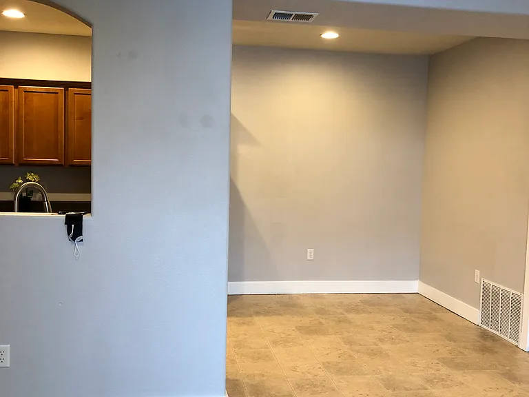 159 W Springview Dr #159 — Photo 3