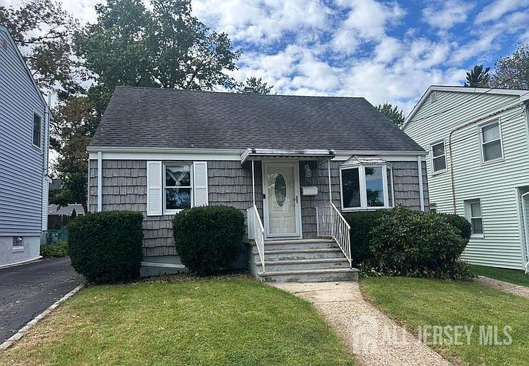 1st image of 109 Highfield Rd