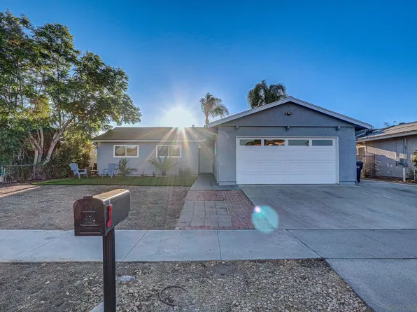631 Charles Dr, Oceanside, CA 92057