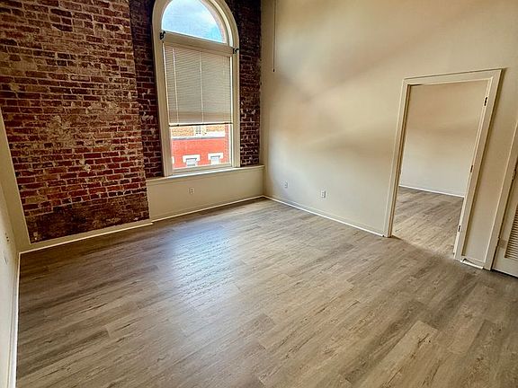 4th image of 211 N Foushee St APT 304
