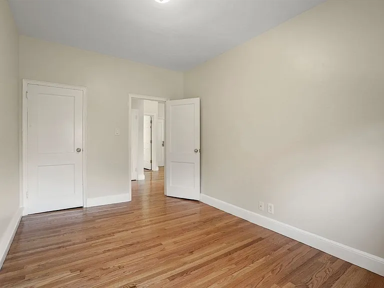 228 Commonwealth Ave #7 — Photo 17