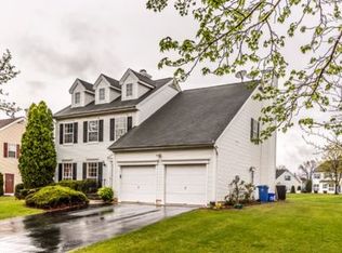 45 Hunt Dr, Piscataway, NJ 08854