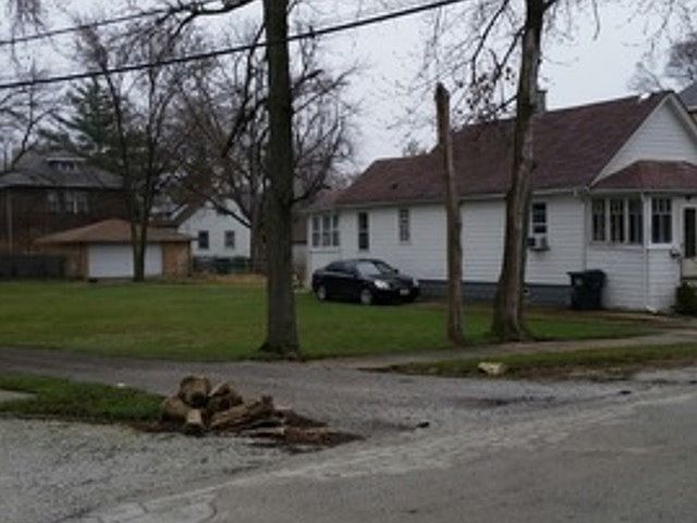 2nd image of 14615 Harvard St