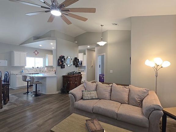 3rd image of 3100 Pahrump Valley Blvd