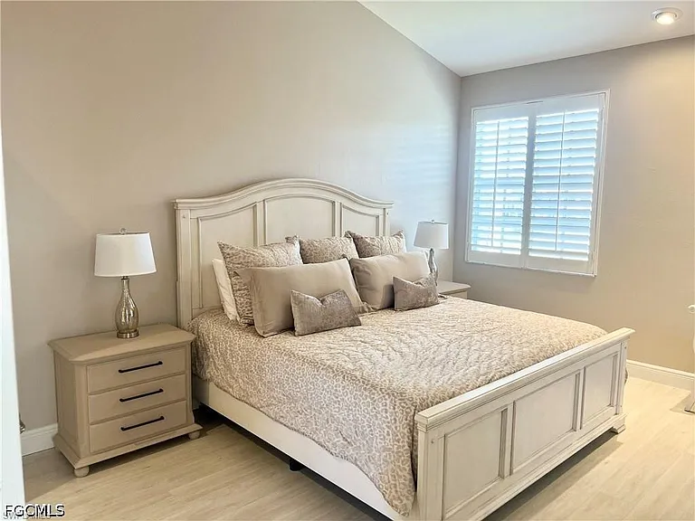 4510 Riverwatch Dr #203 — Photo 11