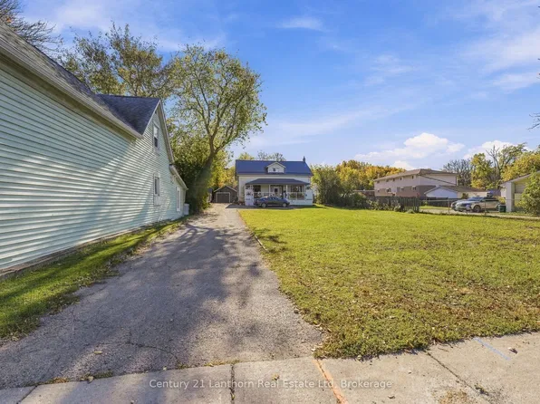 382 Front St, Quinte West, ON K8V 4P8