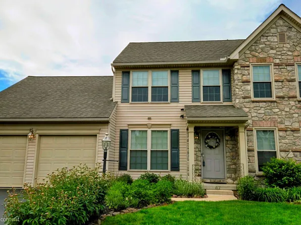 47 Dawkins Dr, East Earl, PA 17519