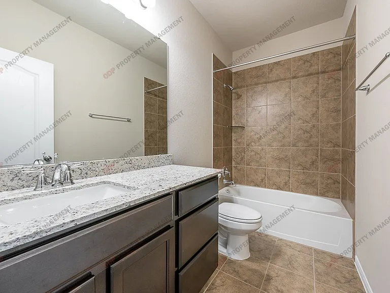 10206 Eaglefire Dr — Photo 14
