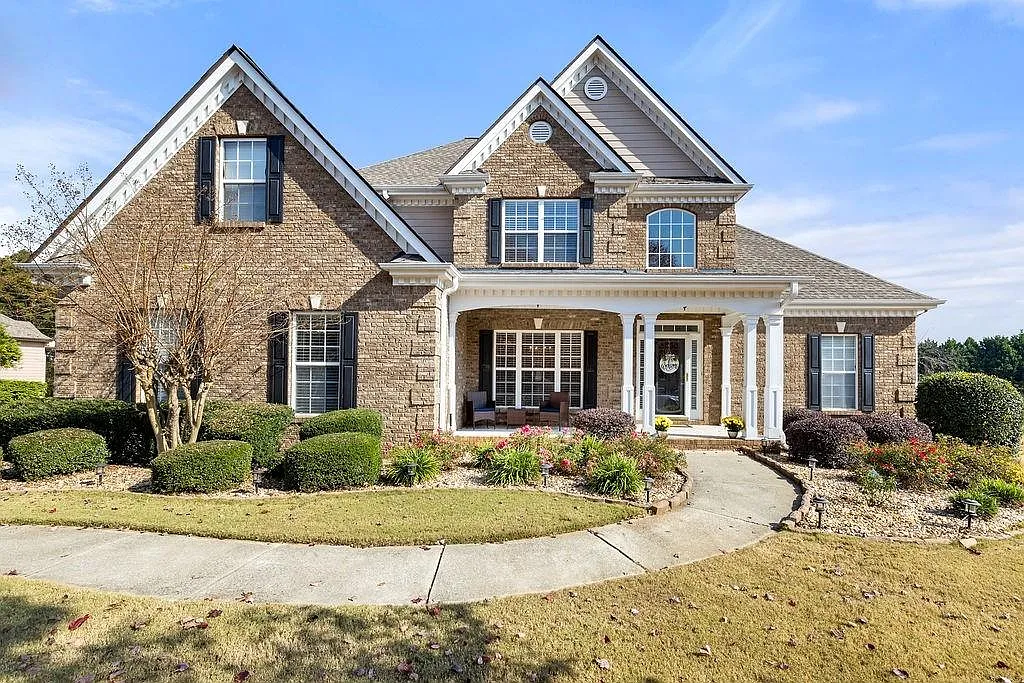174 Whitaker Way photo 1
