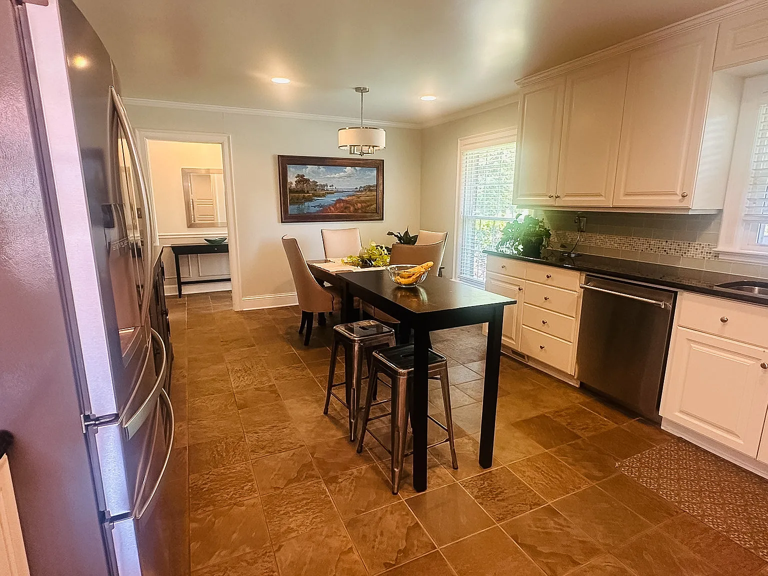 3 bed, 1531 sqft, $3,000 — Photo 4