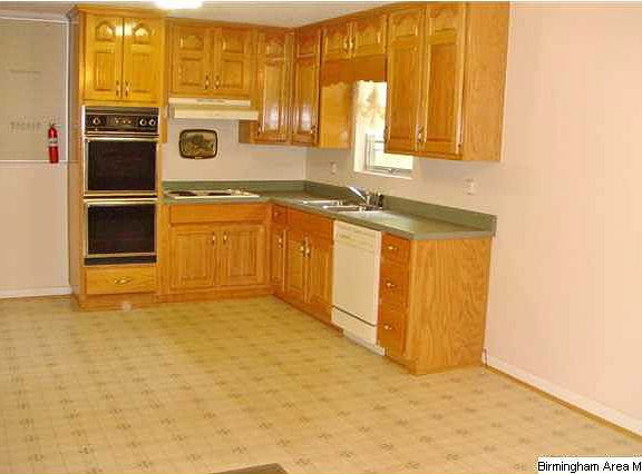 4th image of 118 21st Ave NW