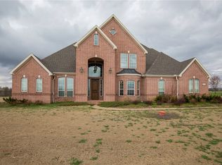 1066 Millsap Rd, Springdale, AR 72762