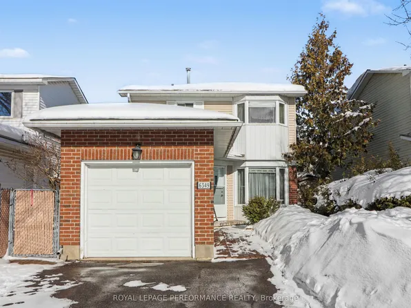 6349 Saint Louis Dr, Ottawa, ON K1C 2X9