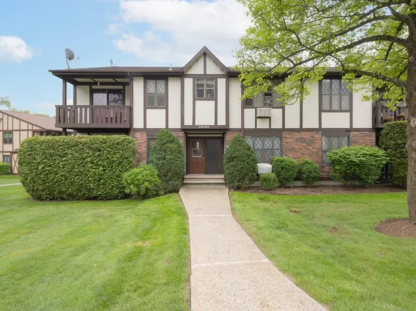 349 Sierra Vista Lane, Valley Cottage, NY 10989