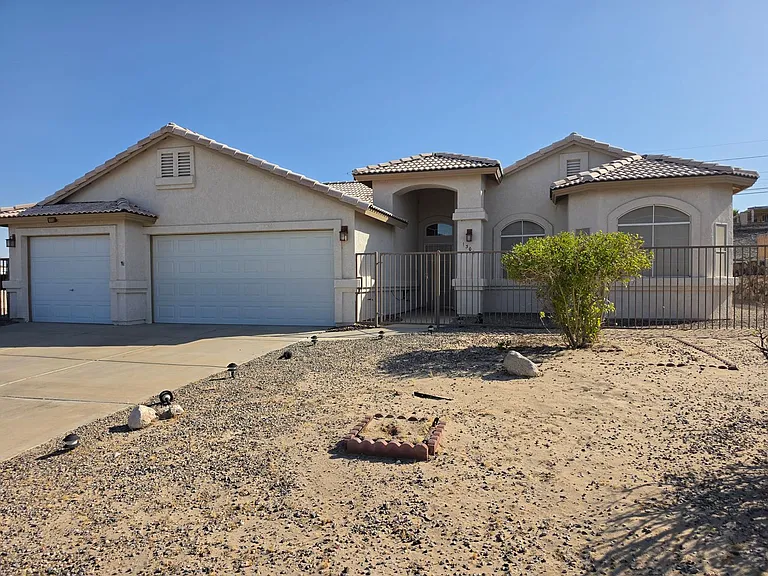 1306 Escalera Pl — Photo 1