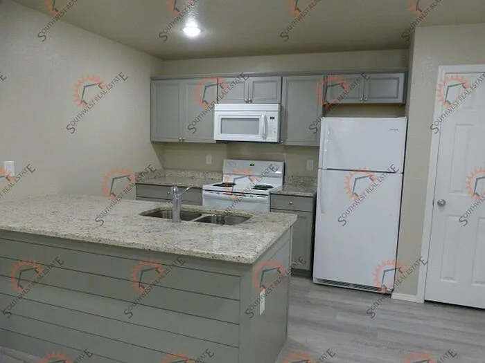 108 Wicks Ave #D — Photo 5