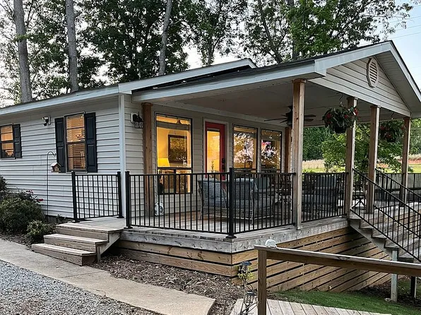 163 Spurgeon Dr SE, Milledgeville, GA 31061