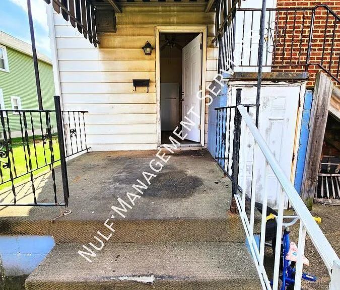 922 Hober Ave #2 — Photo 7