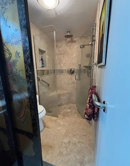 2405 Kalanianaole St #406 — Photo 18