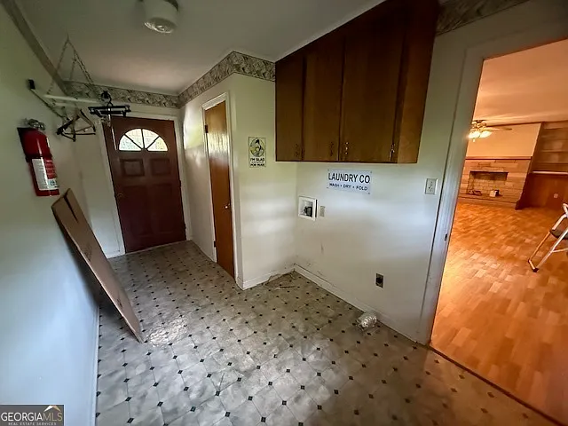 523 Parkdale Dr — Photo 6