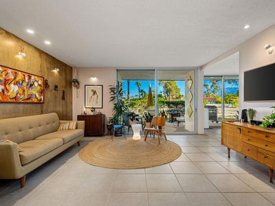 2501 N Whitewater Club Dr #B, Palm Springs, CA, 92262