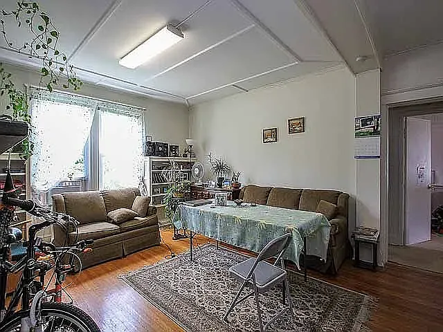2 Forest Ave #2B — Photo 4