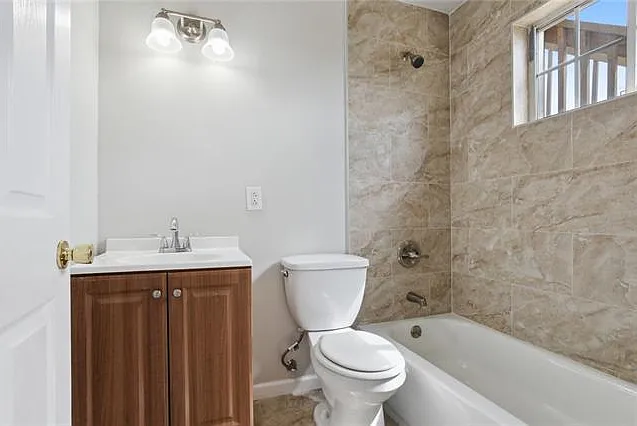 4745 Francis Dr — Photo 8