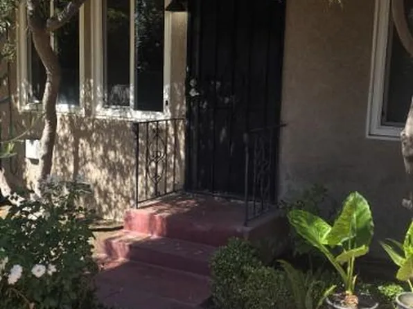 3373 E Clinton Ave #C, Fresno, CA 93703