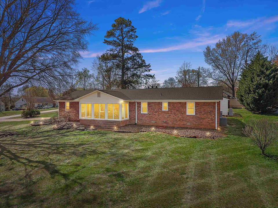 1st image of 125 Goforth Rd