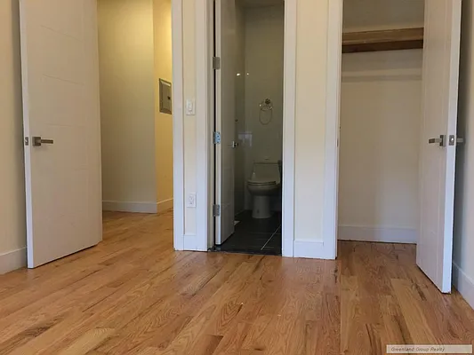 Rented by Greenland Group Realty | media 16