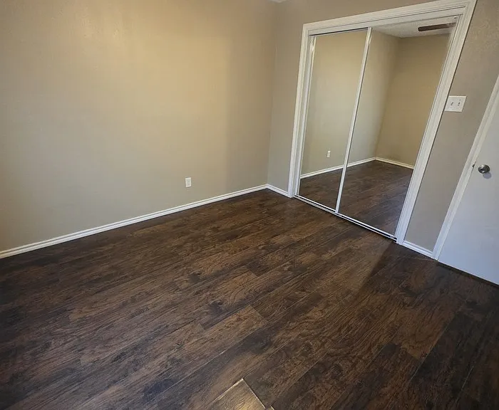 707 Devonian Dr — Photo 20